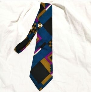 BUBB Geometric Design Printed Necktie